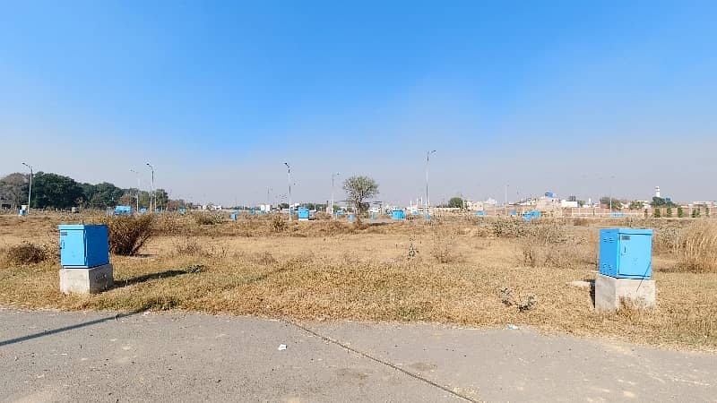 Facing Park Corner 10 Marla Topnotch Location Residential Plot No 888 For Sale Dha Phase 5 M Block Ext Lahore 9