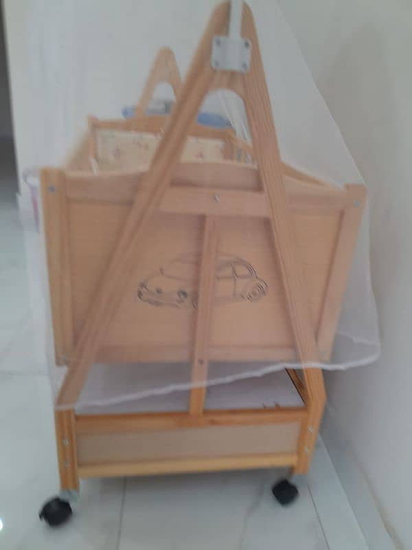 wooden baby Cot 2