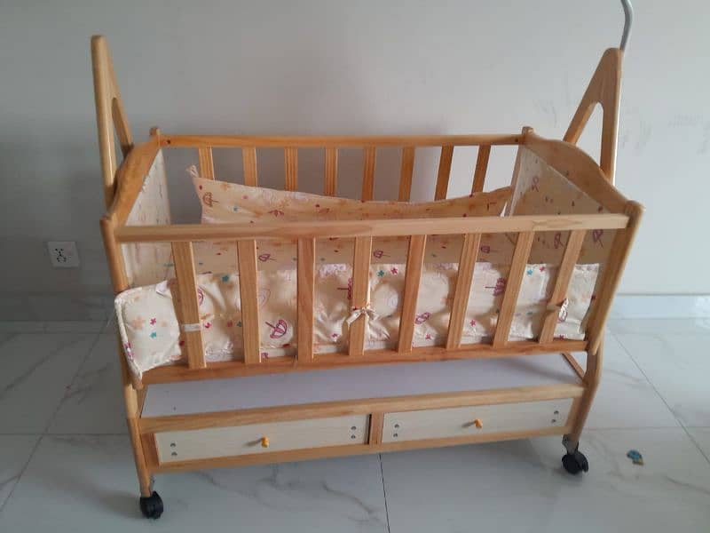 wooden baby Cot 9