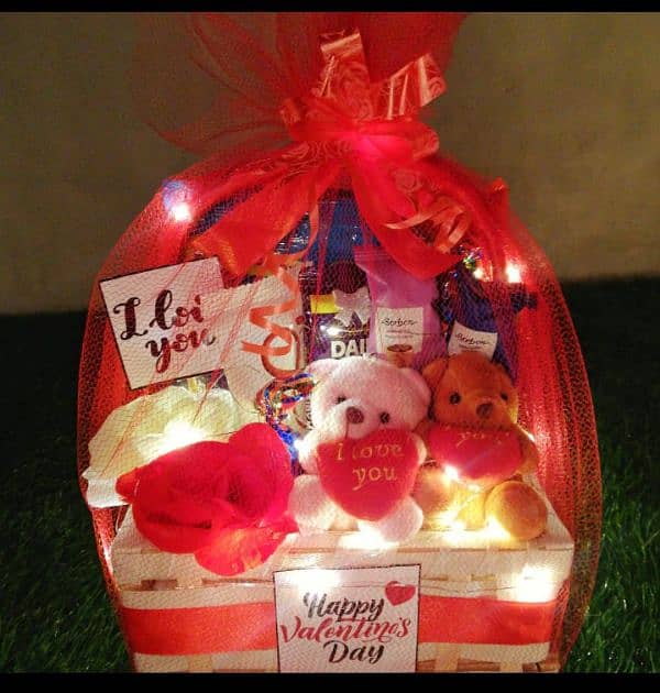 Valentine Day, Special Gift Beautiful Basket for Sale, 03269413521 2