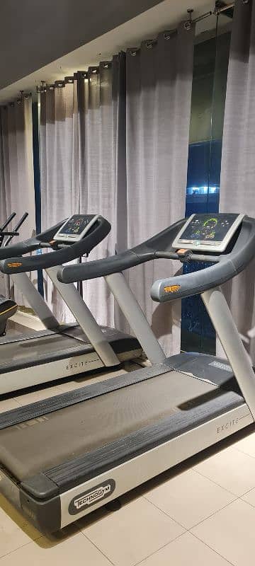 Techno treadmills heavy duty for sale 2