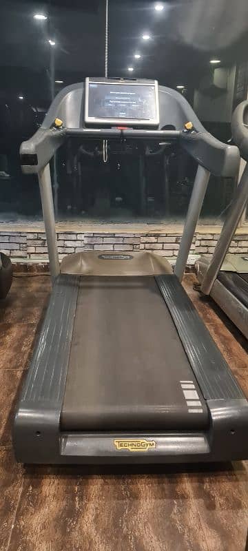 Techno treadmills heavy duty for sale 4