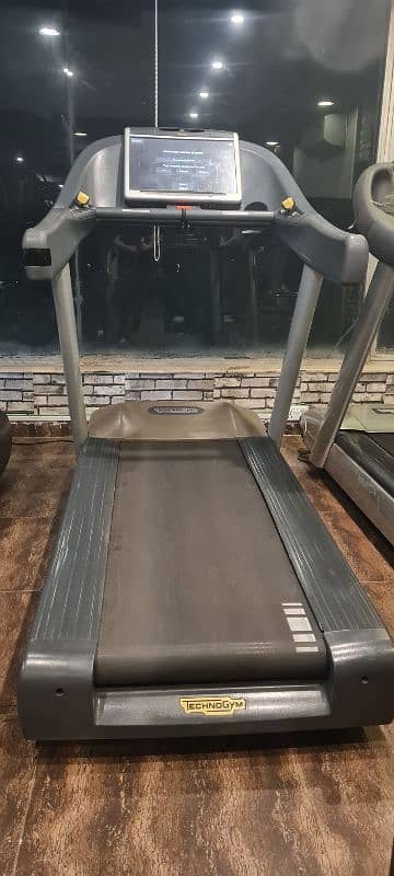 Techno treadmills heavy duty for sale 5