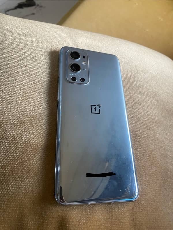 One Plus 9 Pro 5G (12/256) Network Lock 0