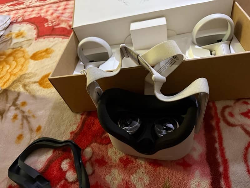 Oculus Quest 2 <256GB> 7