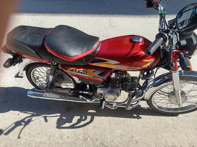 Honda CD 70 2025 3