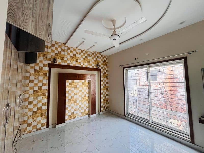 5 Marla Full House for Rent Jinnah Block Bahria Town Lahore 7