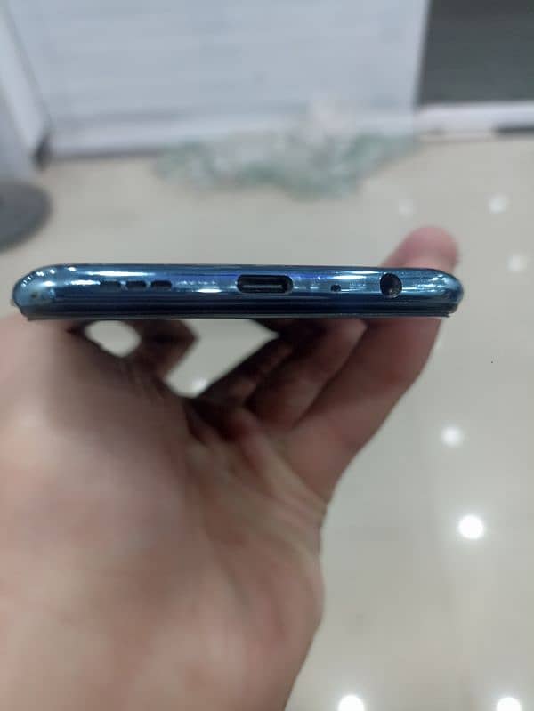 oppo f 17 Pro 1