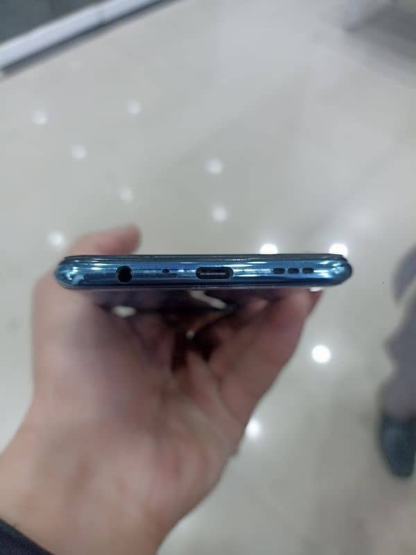 oppo f 17 Pro 6