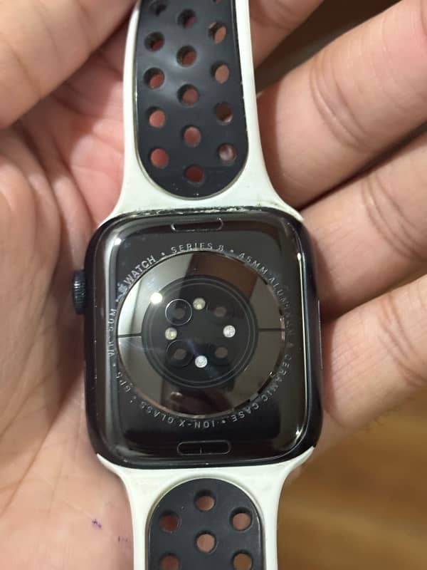 Apple watch series 8 1