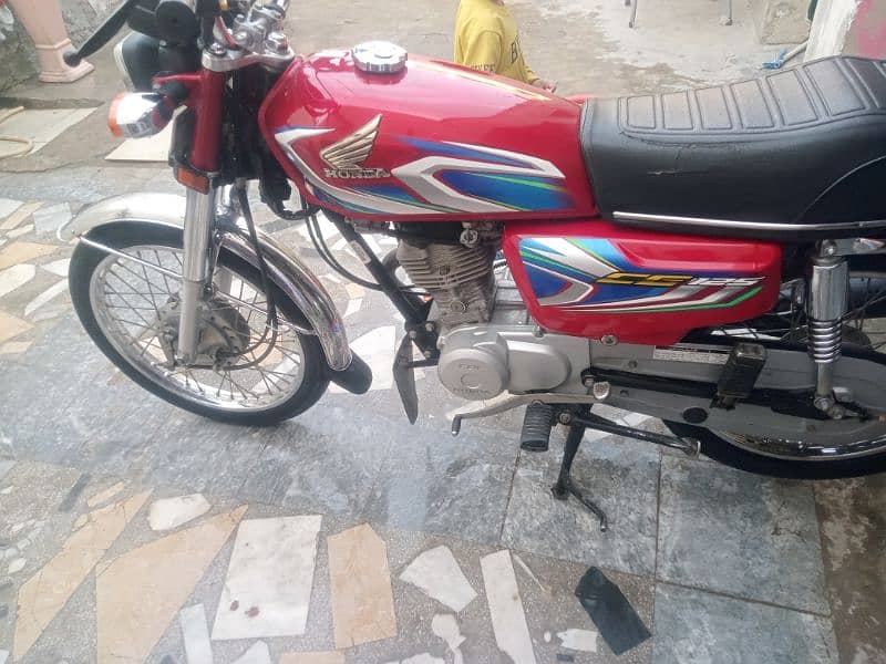 Honda CG 125 2022 model(Pkka 22) 1