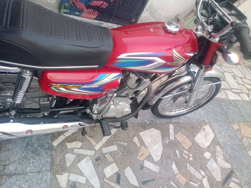 Honda CG 125 2022 model(Pkka 22) 5