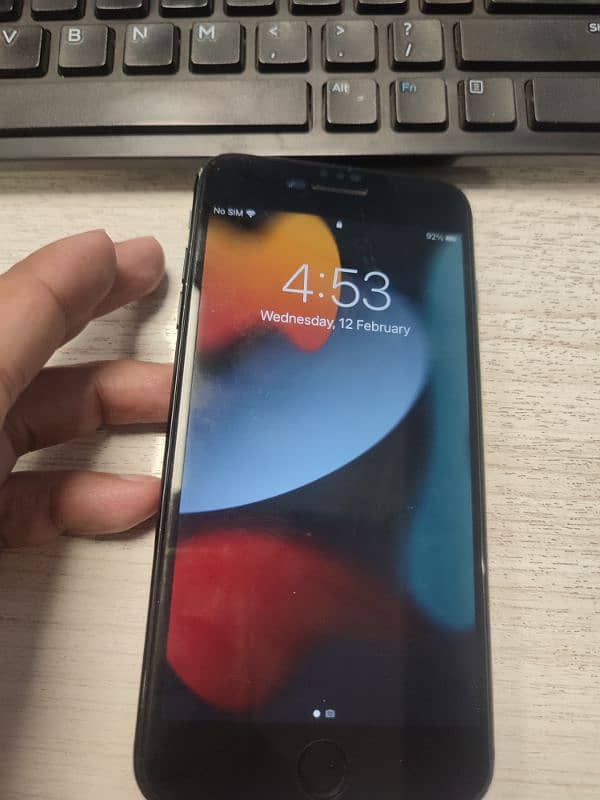 iPhone 7 plus PTA Approved with excellent condition for urgent sale 0