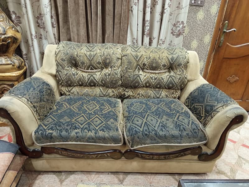 Sofa set 7 seater good condition 1