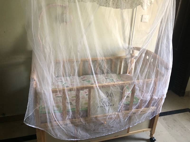 baby wooden cot 6