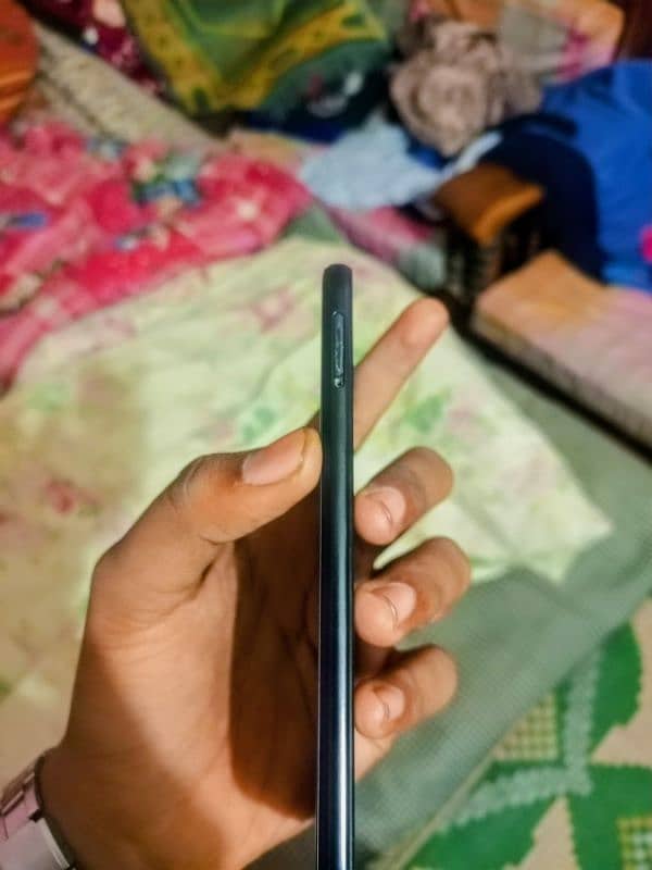 Honor 9lite(3/32) lush condition 4