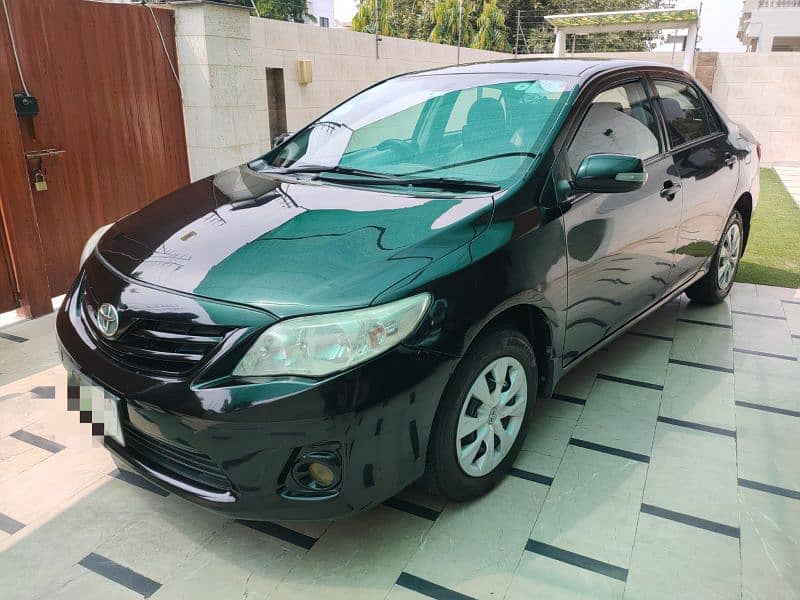 Toyota Corolla GLI 2013 Automatic 1