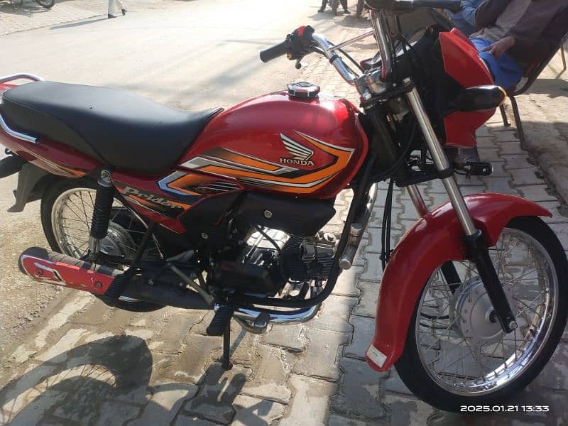 Moter Cycle Honda Pridor 3