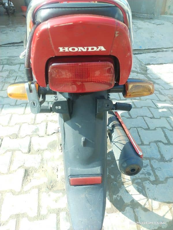 Moter Cycle Honda Pridor 6