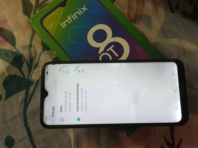 infinix hot 8 lite 2/32 condition finger print front back camera ok 6