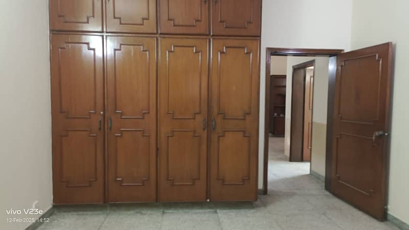 1 Kanal Lower Portion Is Available For Rent In Dha Phase 1 Near Main Ghazi Road 0