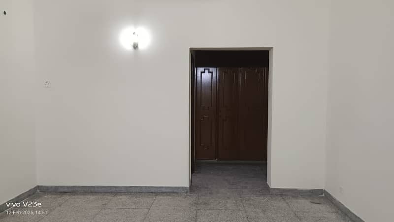 1 Kanal Lower Portion Is Available For Rent In Dha Phase 1 Near Main Ghazi Road 5