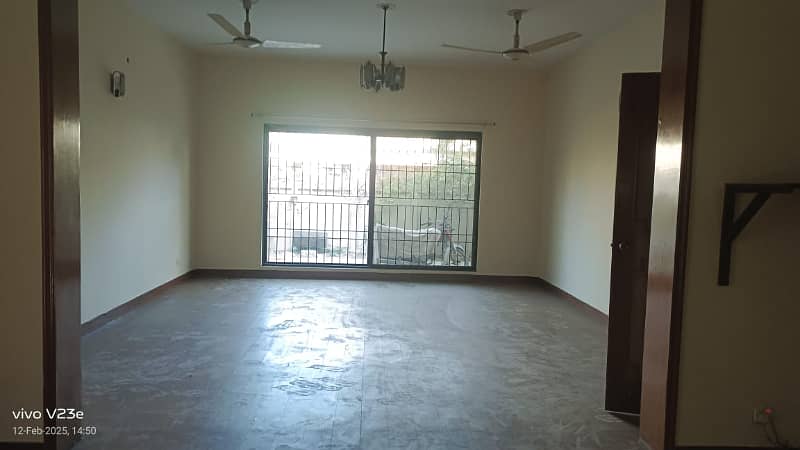 1 Kanal Lower Portion Is Available For Rent In Dha Phase 1 Near Main Ghazi Road 16