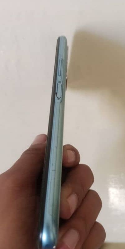 Vivo Y31 For Sale 2