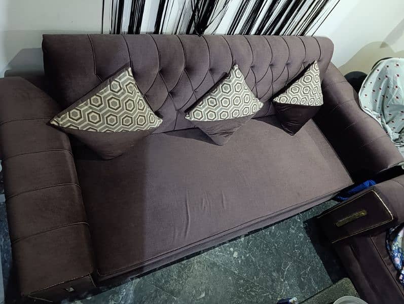 Brand new Sofa 6 seat made in jackart cloth with cushions 2