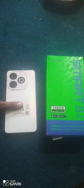 infinix smart 8 pro new jasa h single hand use 1