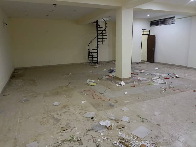 6 Marla Commercial Building Basement Hall Available For Rent In Johar Town Near Emporium Mall 8