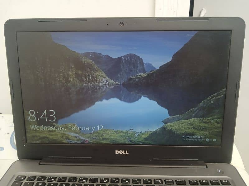 Dell Num key paid Laptop Inspiron 5567 i7-7th Gen 8Gb RAM 256 SSD 3