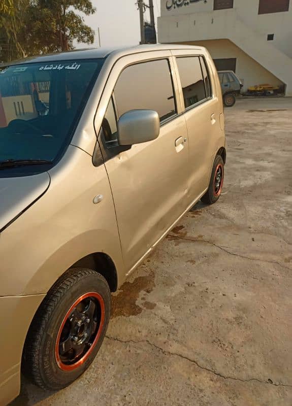 Suzuki Wagon R 2016 3