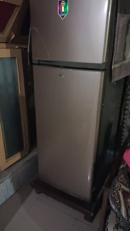 Haier 20cft large size fridge 0