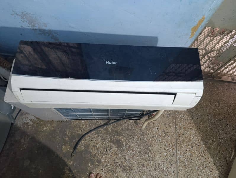 Haier non inverter 1