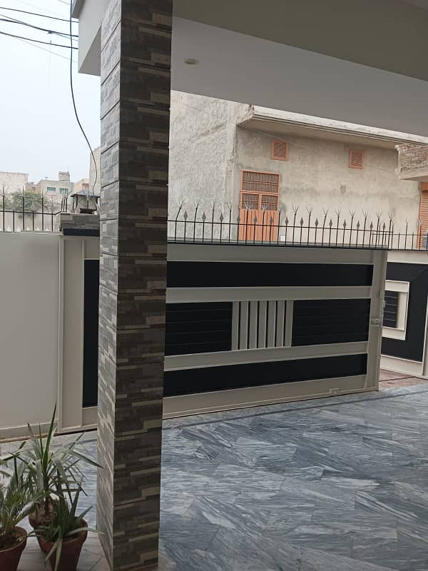 10 Marla Double StorEy House Available At Jinnah Town Sahiwal 3