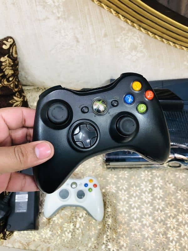 Xbox 360 original Wired controller 8