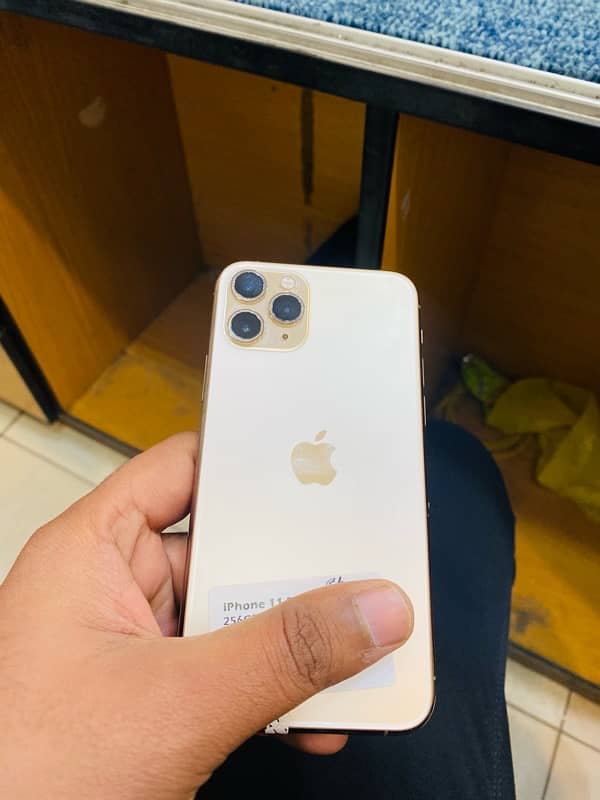 i phone 11 pro 256gb pta approved 0