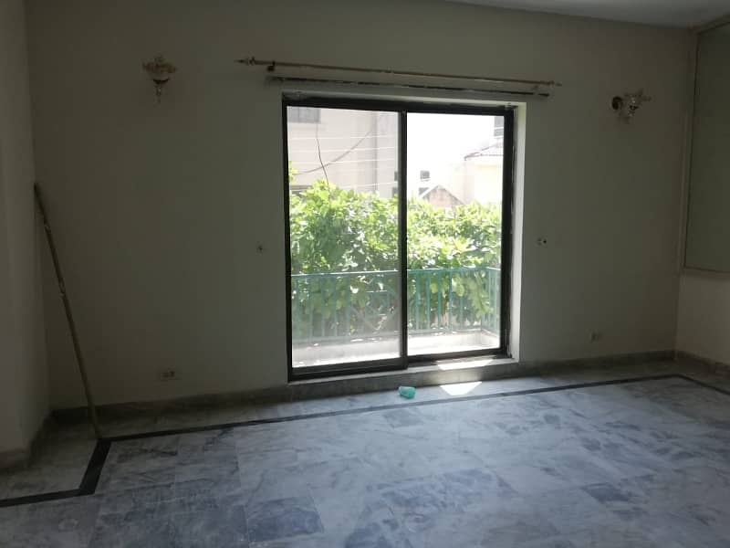 5 Marla Full House Is Available For Rent In Dha Phase 3 Near McDonalds Y Block 18