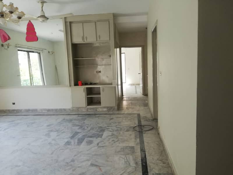 5 Marla Full House Is Available For Rent In Dha Phase 3 Near McDonalds Y Block 29