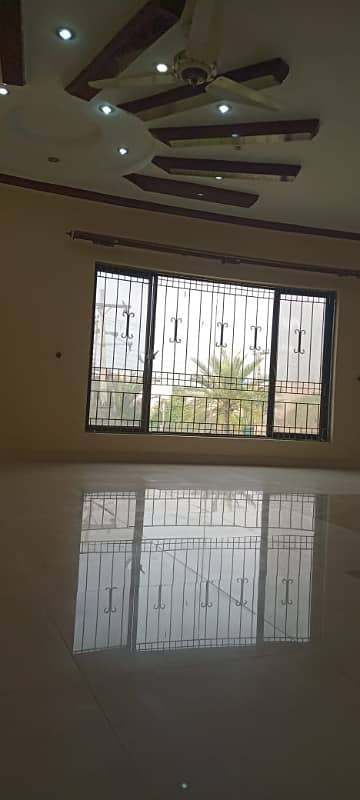 2 KANAL FULL HOUSE IS AVAILABLE FOR RENT IN DHA PHASE 2 Near Lalik Jan Chowk 15