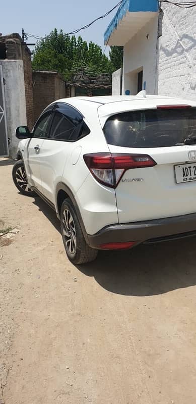 Honda Vezel 2014 1