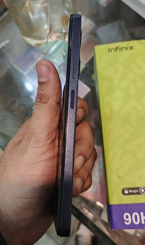 Infinix smart 8 2