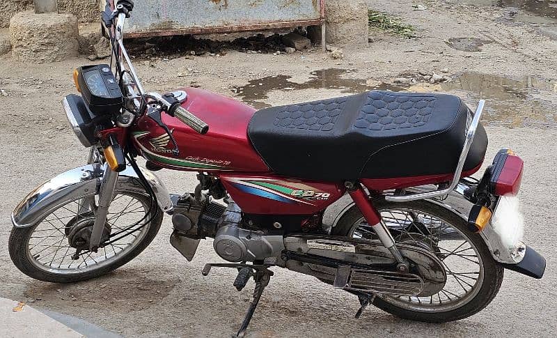 Honda CD70 2