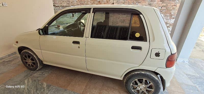 Daihatsu Cuore 2008 1