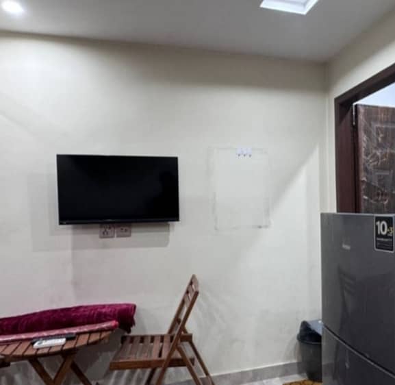 Studio Fully Furnished Flat Available For Rent In Sector E Quaid Black Bahria Town Lahore 2