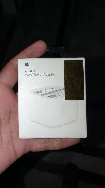 Apple 20 watt USB C charger 0