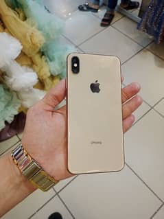 XS max 64GB ladies hand use