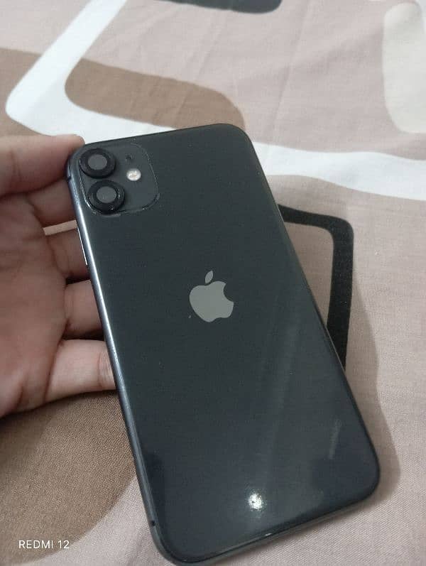 iPhone 11 with box 1