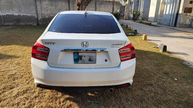 Honda City Aspire 2018 3